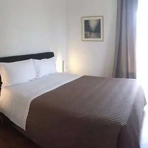 Young Bed & Breakfast Catania