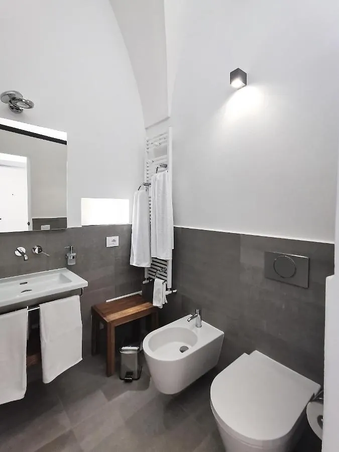 Bed and Breakfast Palazzo Charlie Lecce