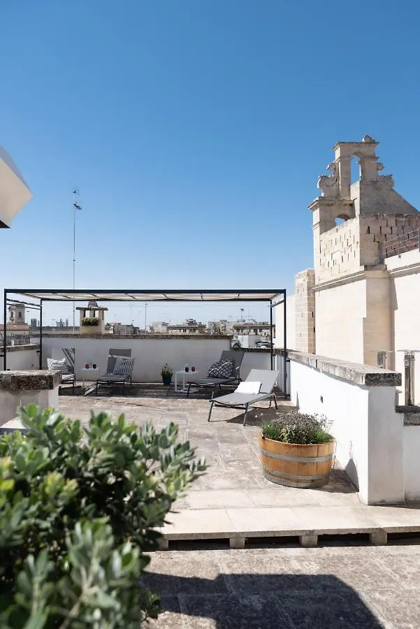 Bed and Breakfast Palazzo Charlie Lecce 0*,  Italia