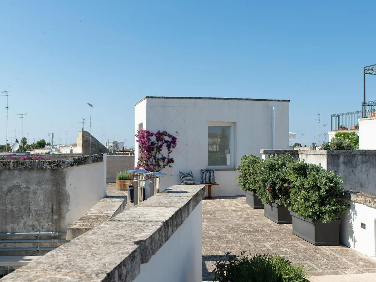 Bed and Breakfast Palazzo Charlie Lecce 0*,