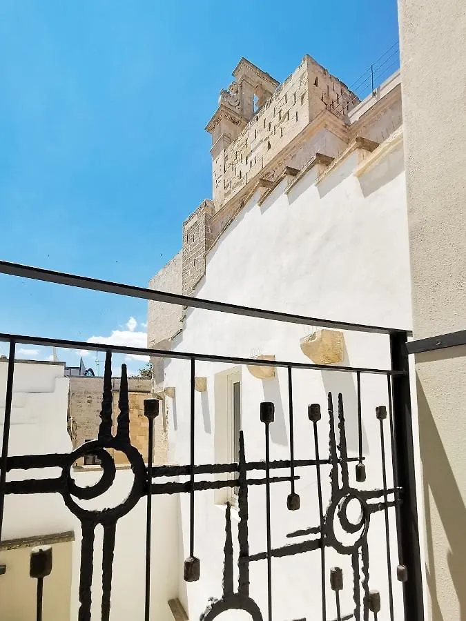 Bed and Breakfast Palazzo Charlie Lecce