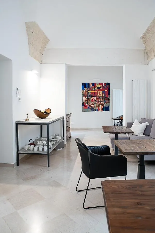 Bed and Breakfast Palazzo Charlie Lecce